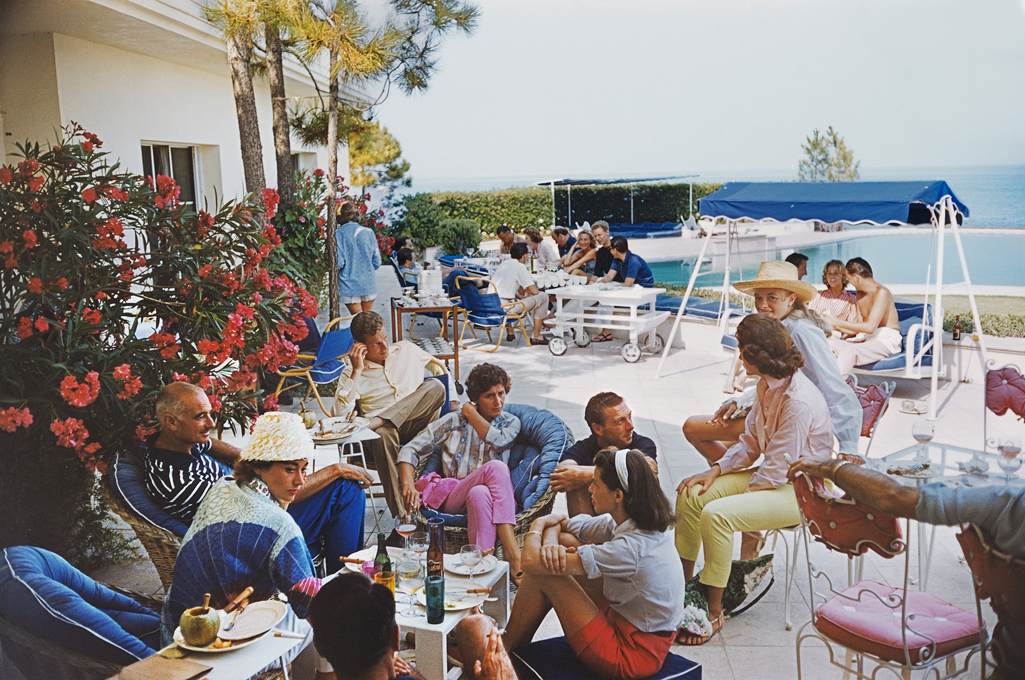 Riviera Crowd